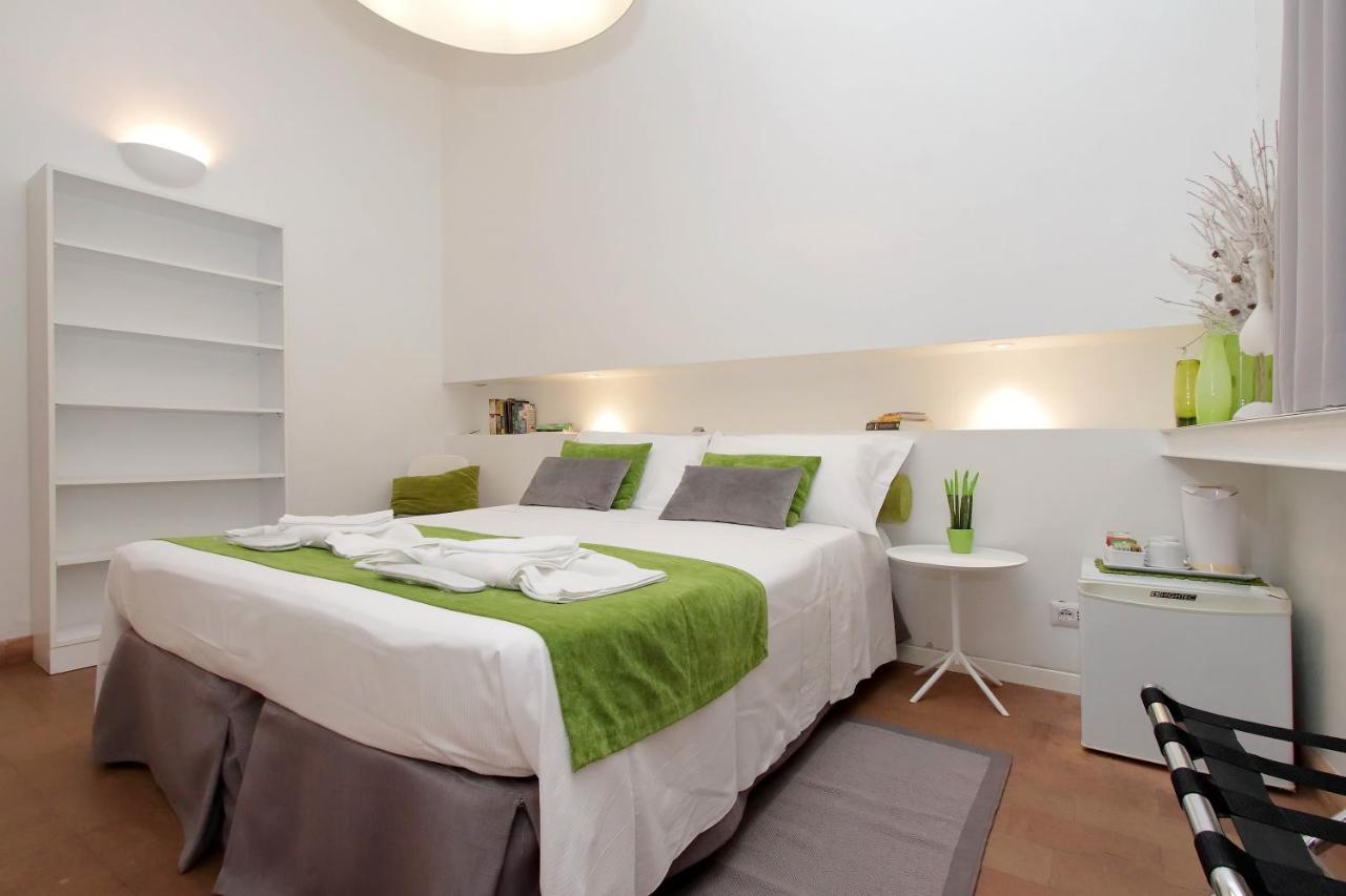 B&G Navona Apartment روما المظهر الخارجي الصورة