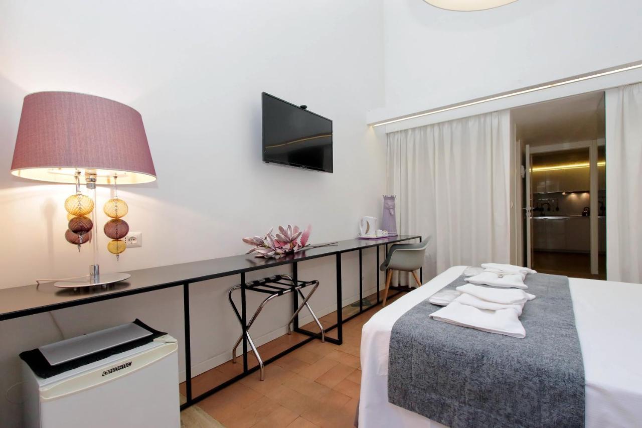 B&G Navona Apartment روما المظهر الخارجي الصورة